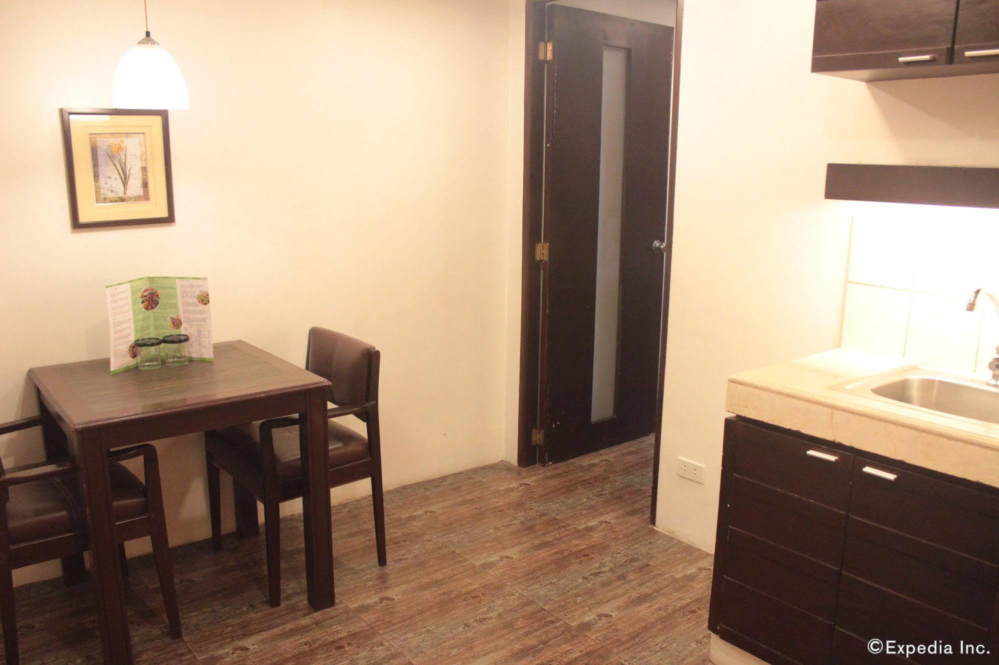 Acl Suites Quezon City Extérieur photo